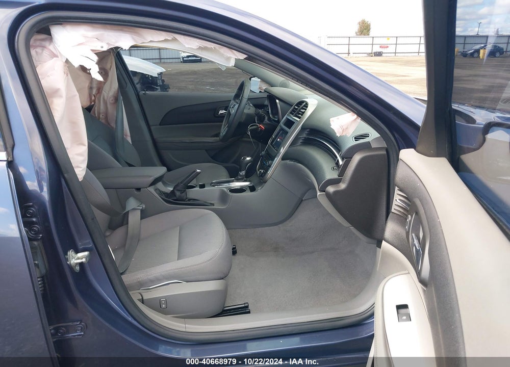 2015 CHEVROLET MALIBU LS VIN: 1G11B5SL6FF135517