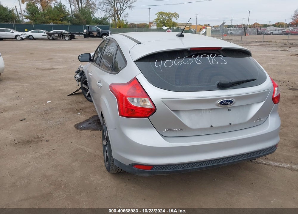 2013 FORD FOCUS VIN: 1FADP3K22DL125296