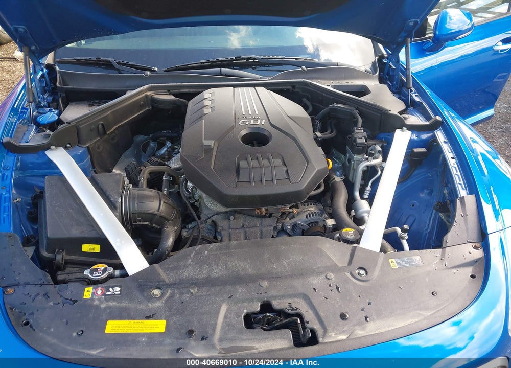 2018 KIA STINGER VIN: KNAE15LA5J6032765