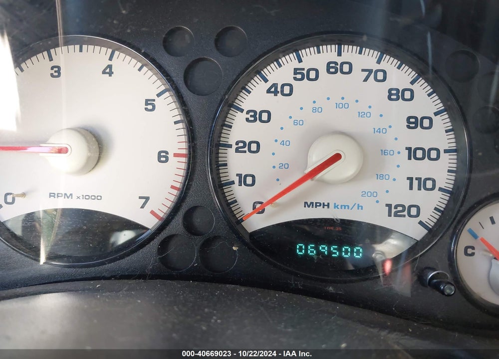 2002 JEEP LIBERTY SPORT VIN: 1J4GL48KX2W208979