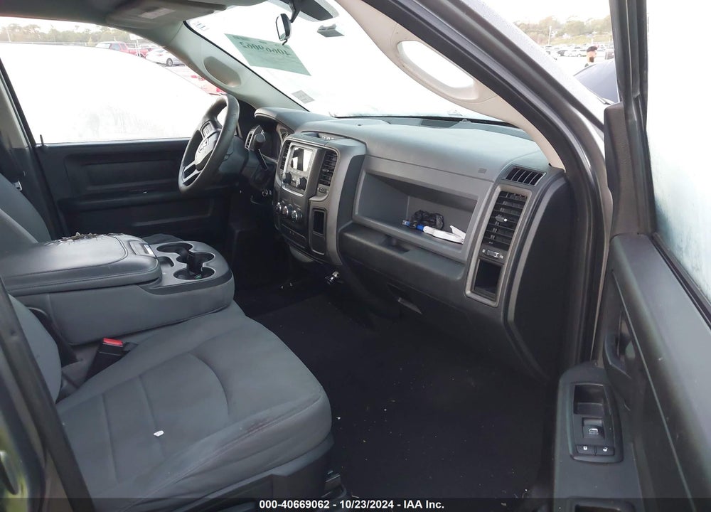 2013 RAM 1500 EXPRESS VIN: 1C6RR6FT8DS700688