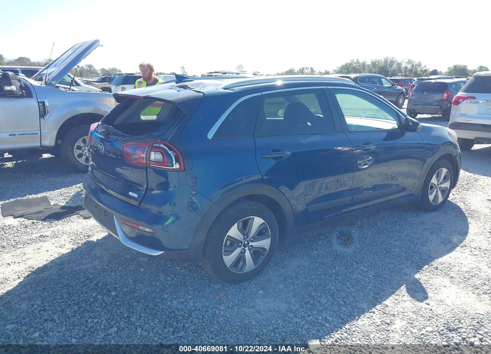 2018 KIA NIRO LX VIN: KNDCB3LCXJ5125218