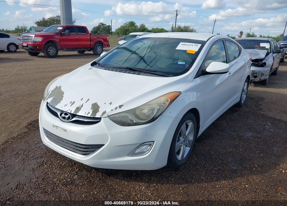 2013 HYUNDAI ELANTRA GLS VIN: 5NPDH4AE9DH438973