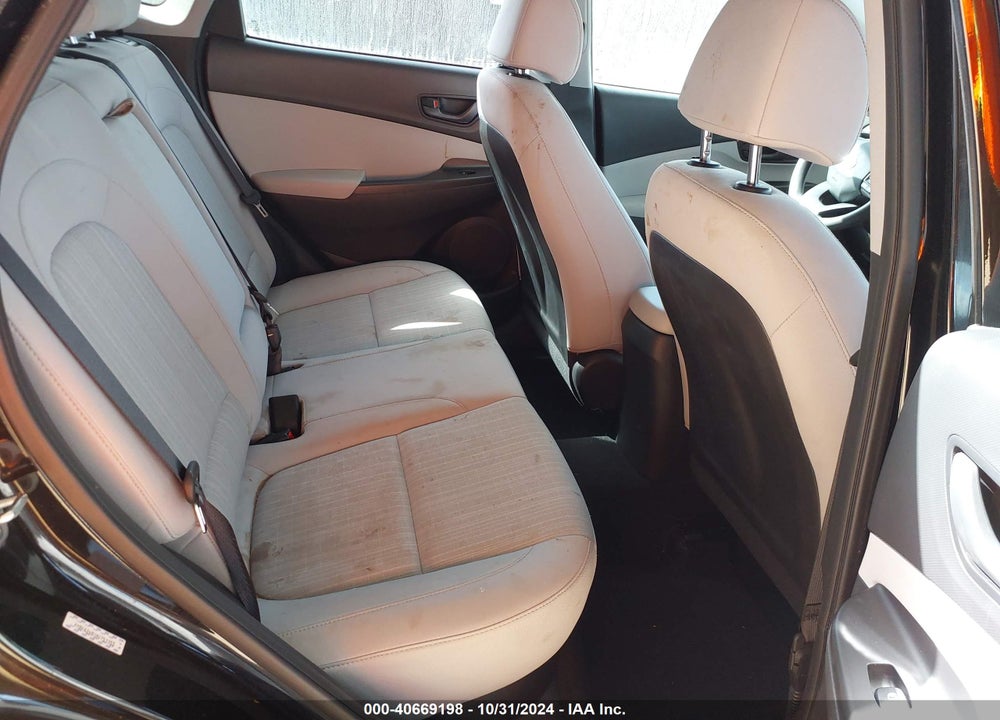 2022 HYUNDAI KONA SEL VIN: KM8K62ABXNU753355