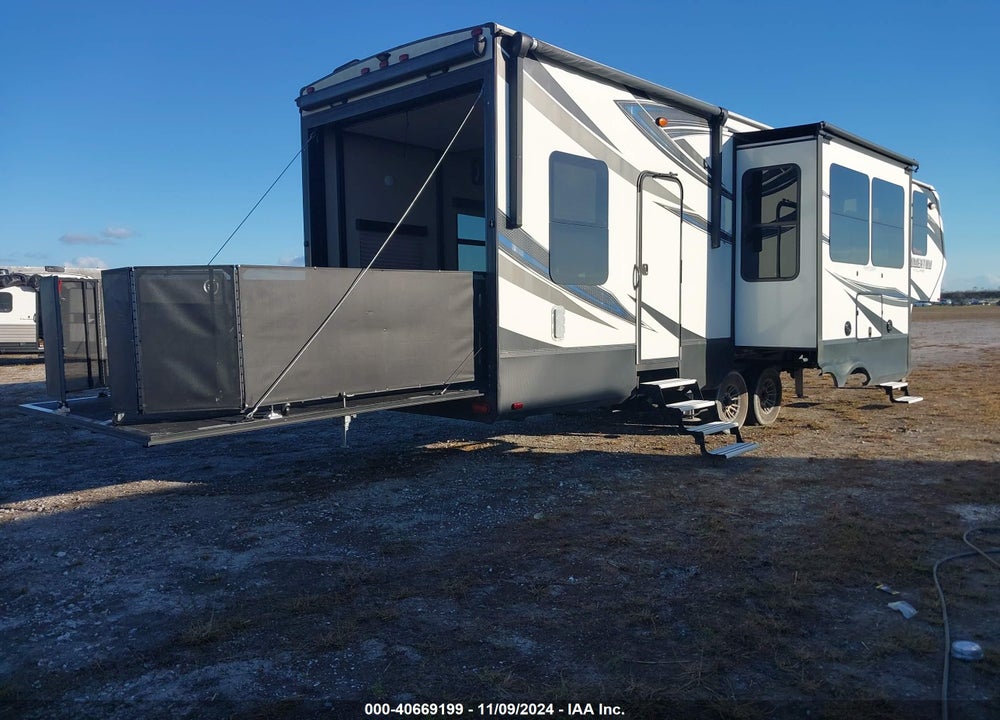 2017 GRAND DESIGN OTHER VIN: 573FM4029H1204270
