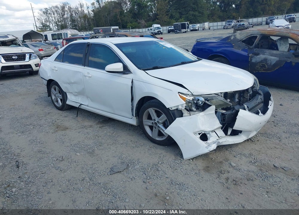 2012 TOYOTA CAMRY SE VIN: 4T1BF1FK5CU579064