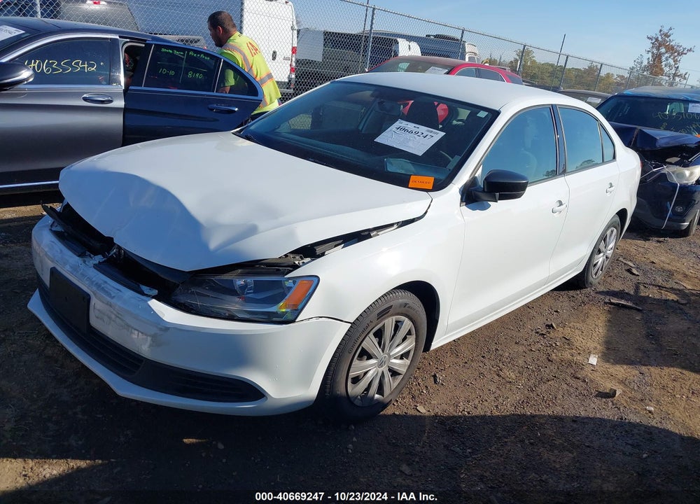 2014 VOLKSWAGEN JETTA 2.0L S VIN: 3VW2K7AJ6EM426988