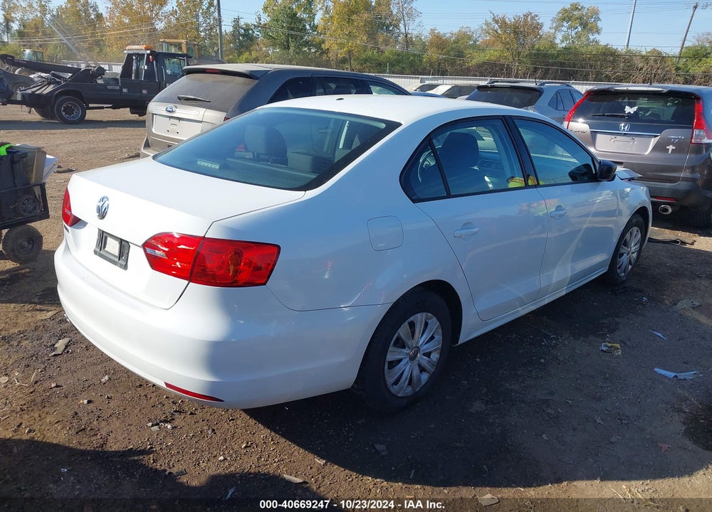 2014 VOLKSWAGEN JETTA 2.0L S VIN: 3VW2K7AJ6EM426988