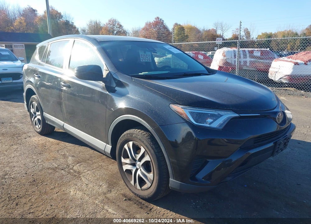 2018 TOYOTA RAV4 LE VIN: 2T3BFREVXJW714666