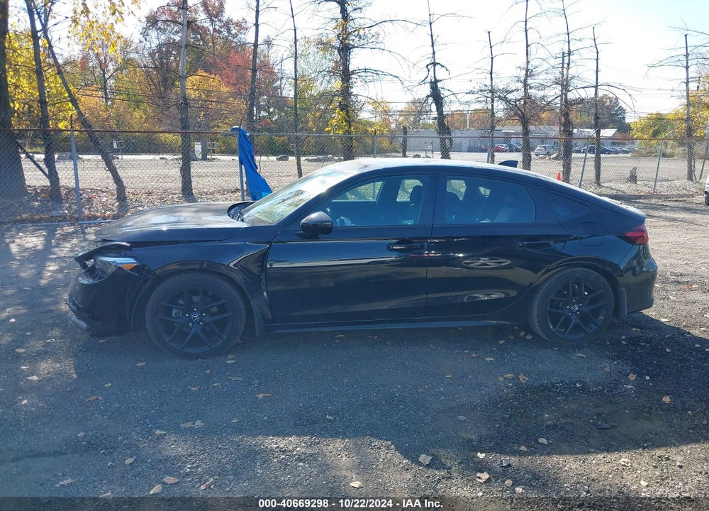 2022 HONDA CIVIC VIN: 19XFL2G82NE022735