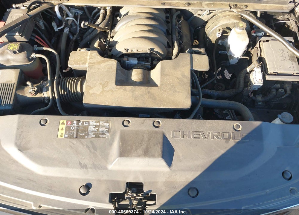 2020 CHEVROLET SUBURBAN 2WD LT VIN: 1GNSCHKC5LR238939