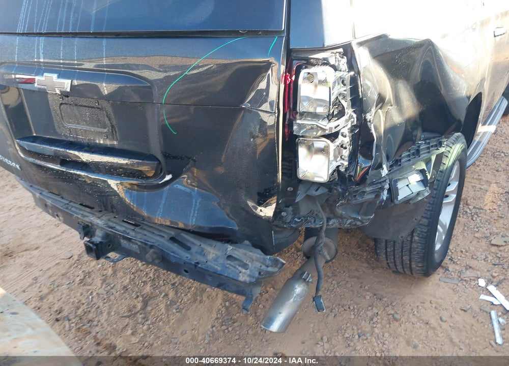 2020 CHEVROLET SUBURBAN 2WD LT VIN: 1GNSCHKC5LR238939