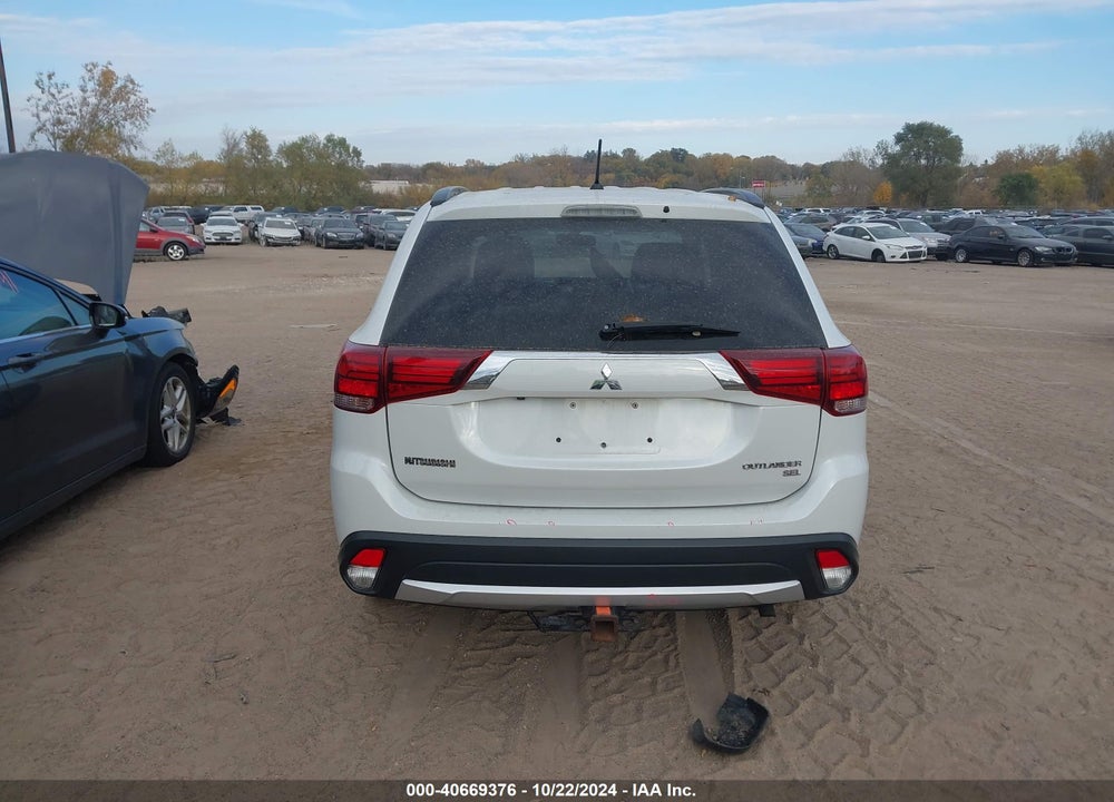2016 MITSUBISHI OUTLANDER SEL VIN: JA4AZ3A35GZ036125
