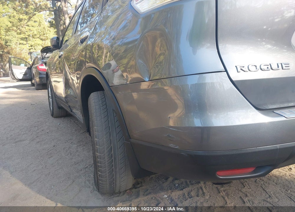 2016 NISSAN ROGUE SV VIN: JN8AT2MV5GW132597