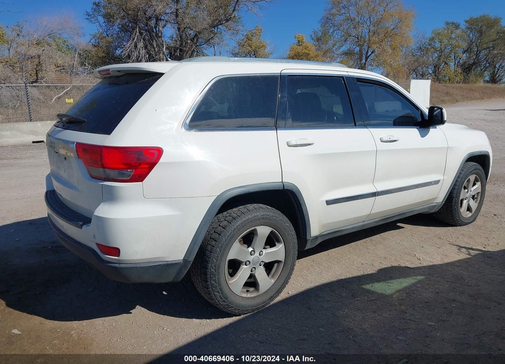 2011 JEEP GRAND CHEROKEE LAREDO VIN: 1J4RR4GG6BC740929