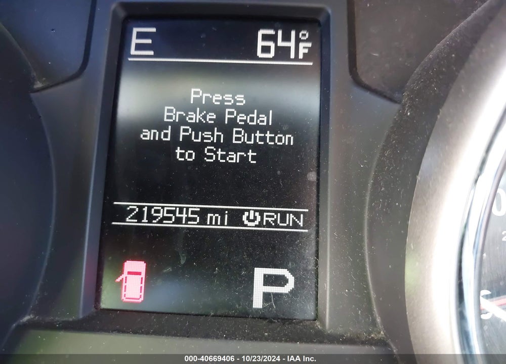 2011 JEEP GRAND CHEROKEE LAREDO VIN: 1J4RR4GG6BC740929