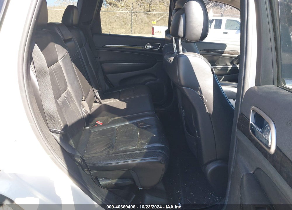 2011 JEEP GRAND CHEROKEE LAREDO VIN: 1J4RR4GG6BC740929
