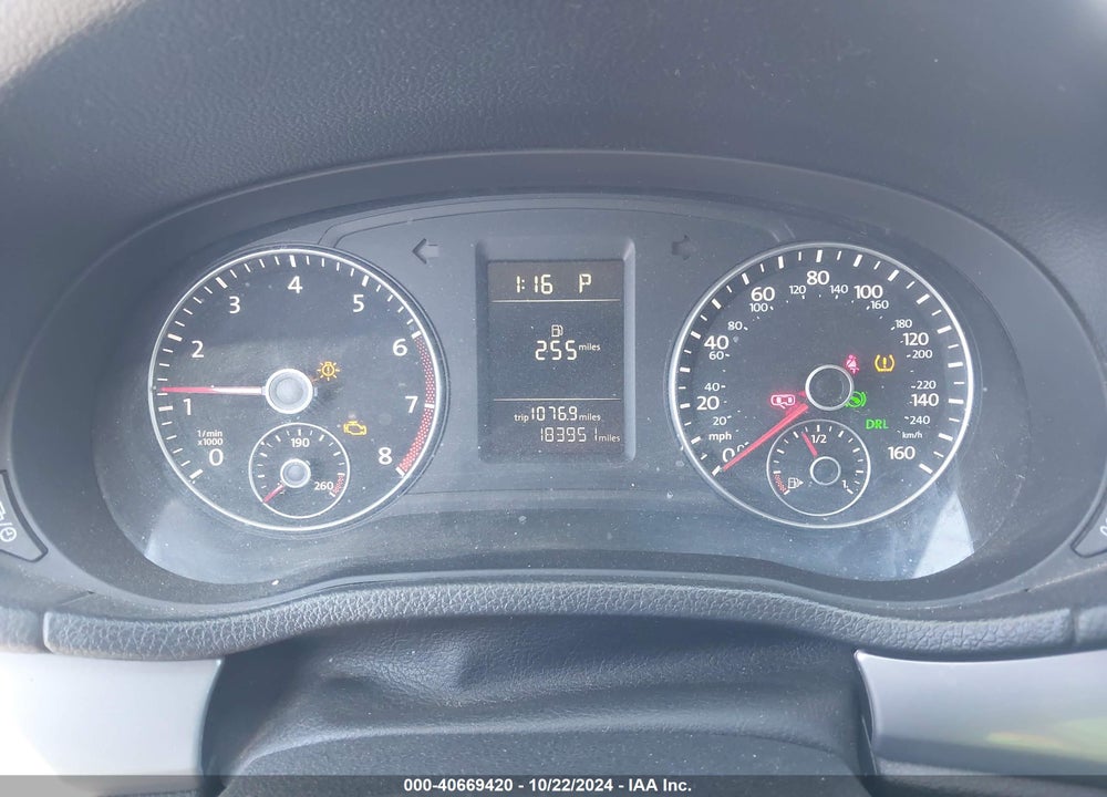 2015 VOLKSWAGEN PASSAT 1.8T S VIN: 1VWAT7A35FC005339