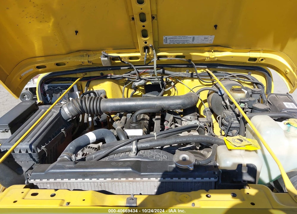 2002 JEEP WRANGLER X VIN: 1J4FA39S82P748061