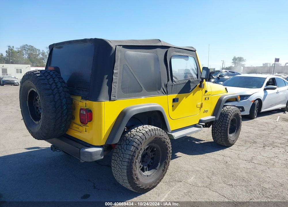 2002 JEEP WRANGLER X VIN: 1J4FA39S82P748061