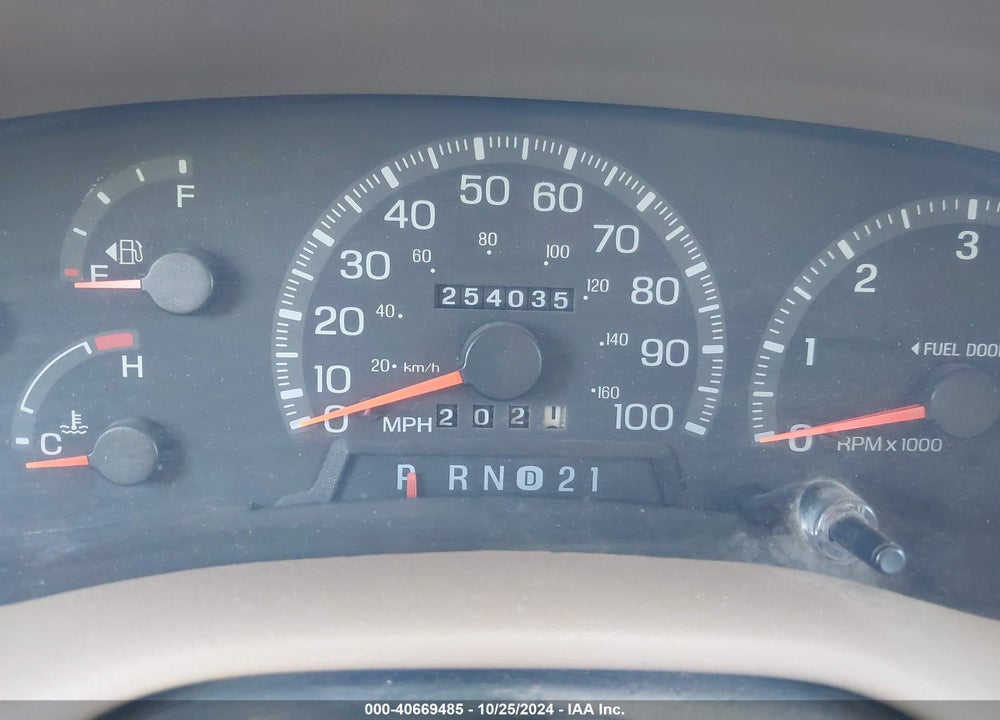 1998 FORD EXPEDITION EDDIE BAUER/XLT VIN: 1FMRU18W3WLB17536