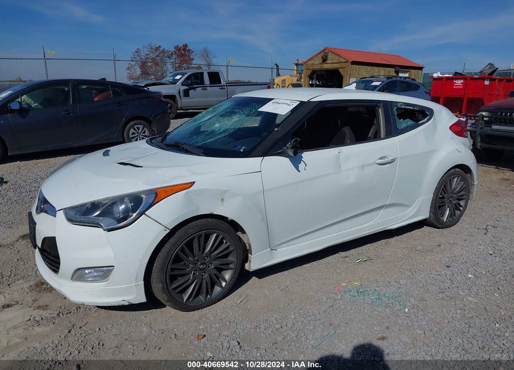 2013 HYUNDAI VELOSTER VIN: KMHTC6AD7DU156328