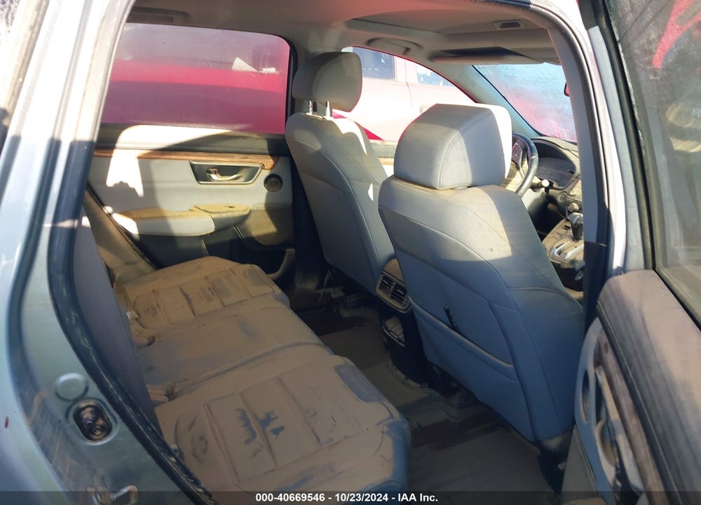 2018 HONDA CR-V TOURING VIN: 7FARW2H93JE059412