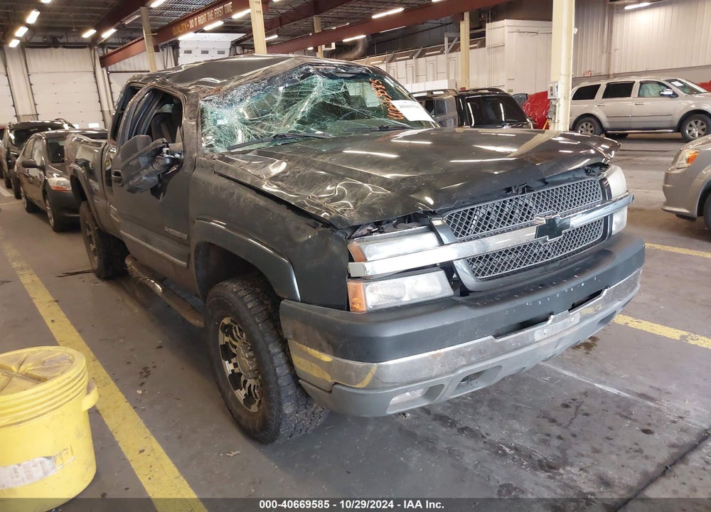 2004 CHEVROLET SILVERADO 2500HD LS VIN: 1GCHK29U74E384625
