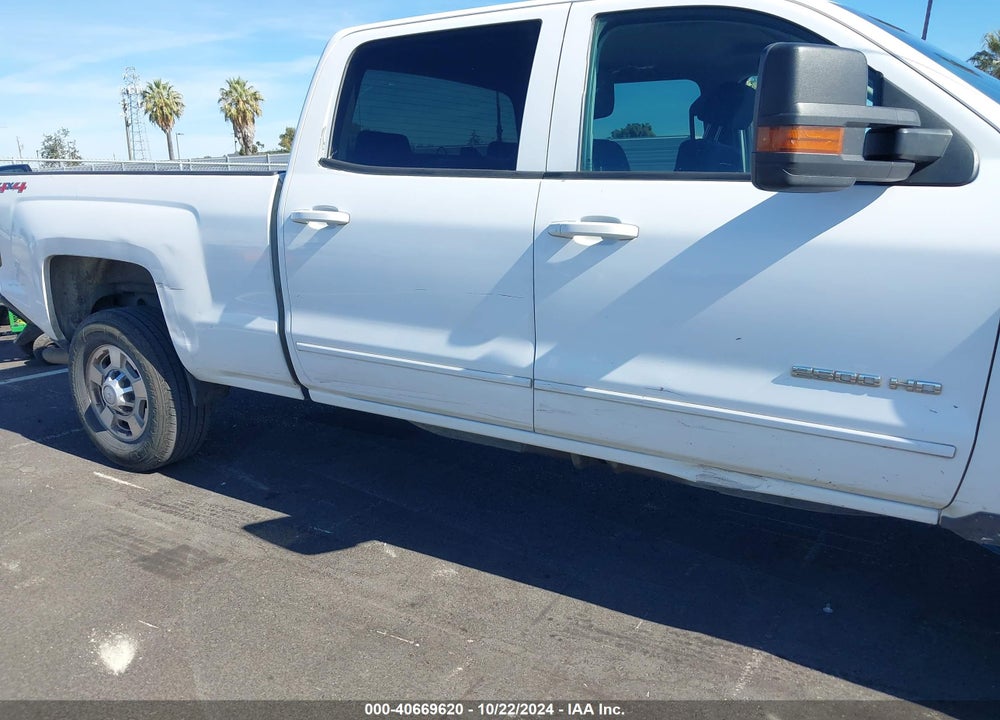 2015 CHEVROLET SILVERADO 2500HD LT VIN: 1GC1KVEG6FF570303