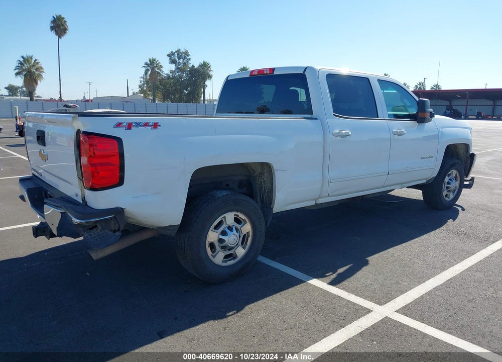 2015 CHEVROLET SILVERADO 2500HD LT VIN: 1GC1KVEG6FF570303