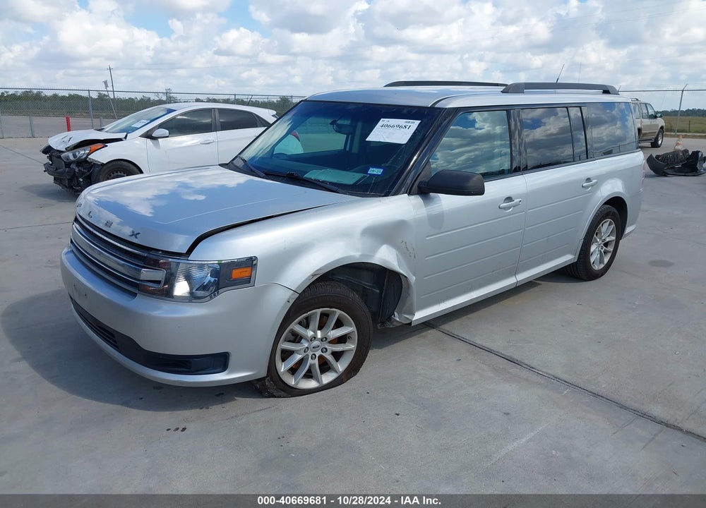 2018 FORD FLEX SE VIN: 2FMGK5B87JBA11792