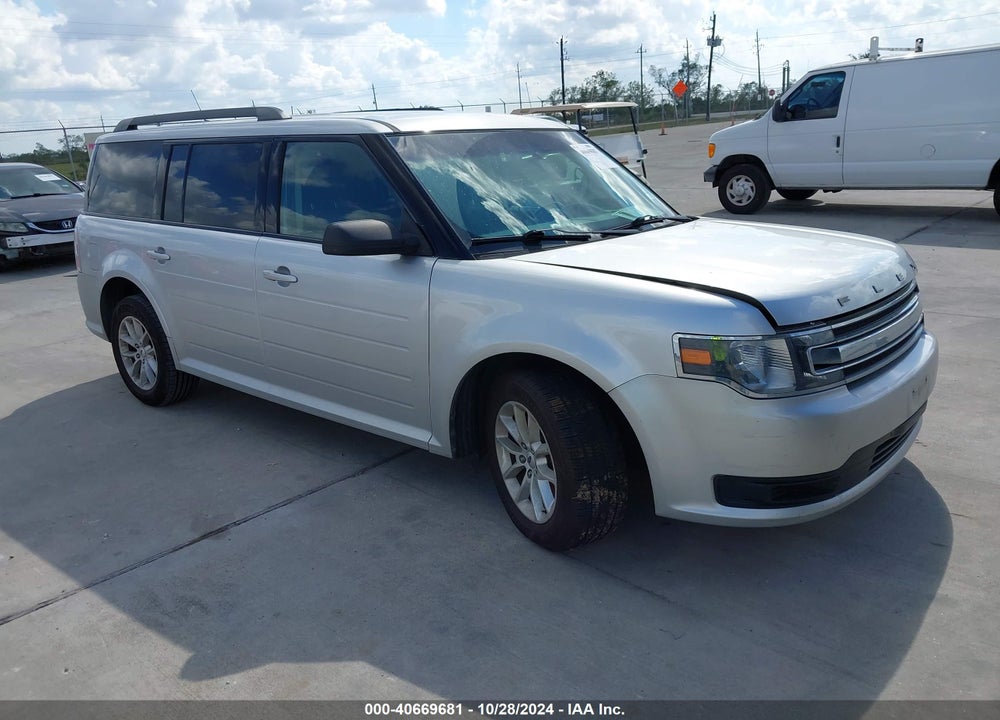 2018 FORD FLEX SE VIN: 2FMGK5B87JBA11792