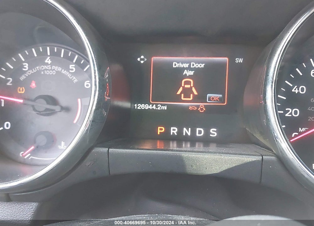 2016 FORD MUSTANG V6 VIN: 1FATP8EM8G5318390