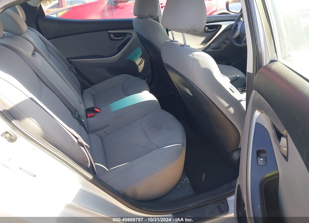 2013 HYUNDAI ELANTRA GLS VIN: 5NPDH4AE4DH367133