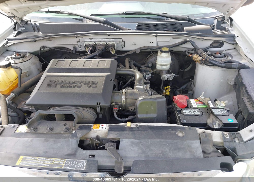 2009 FORD ESCAPE XLT VIN: 1FMCU03G89KB09152