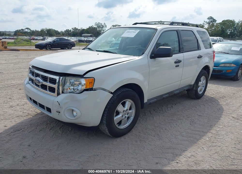 2009 FORD ESCAPE XLT VIN: 1FMCU03G89KB09152