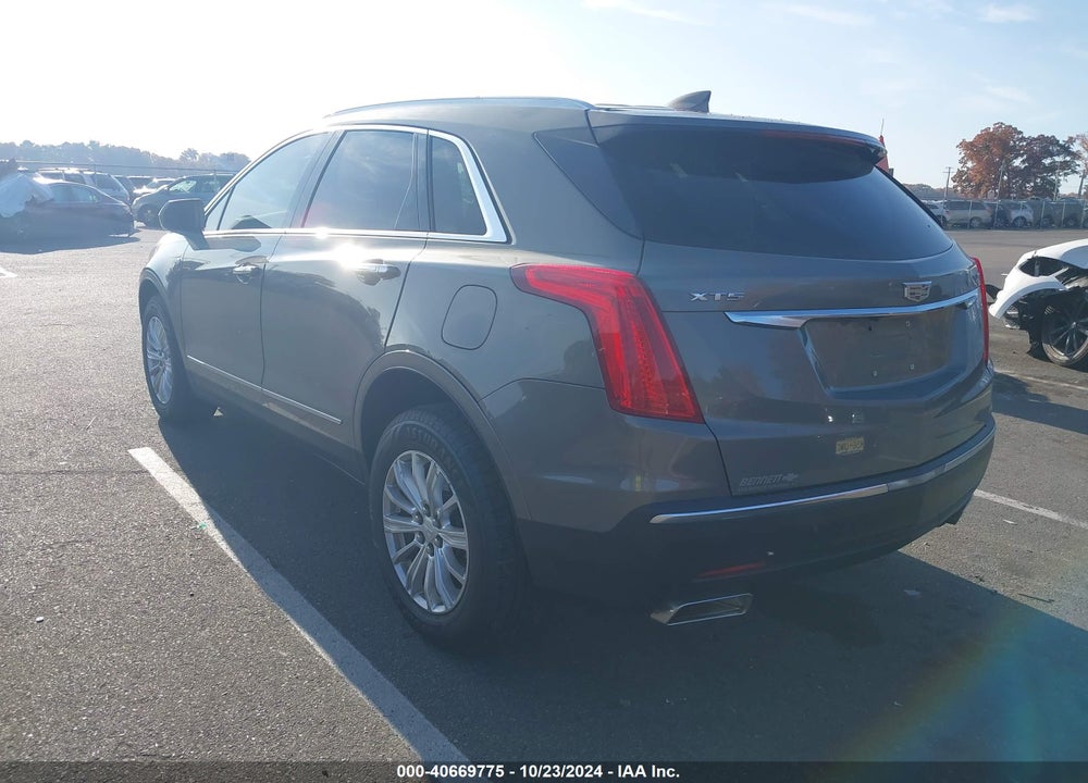 2017 CADILLAC XT5 STANDARD VIN: 1GYKNARS7HZ323175