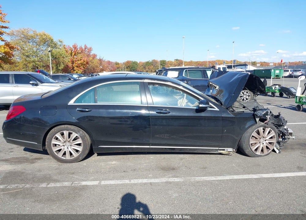 2015 MERCEDES-BENZ S 550 4MATIC VIN: WDDUG8FB3FA084943