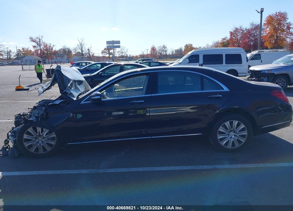 2015 MERCEDES-BENZ S 550 4MATIC VIN: WDDUG8FB3FA084943
