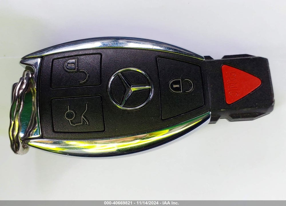 2015 MERCEDES-BENZ S 550 4MATIC VIN: WDDUG8FB3FA084943
