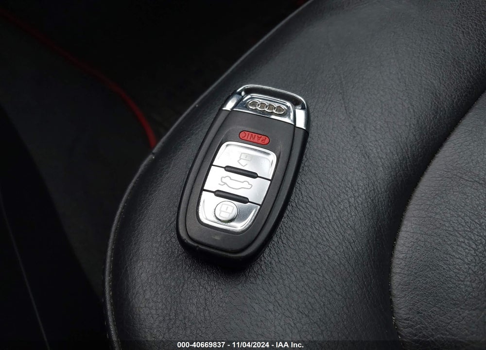 2014 AUDI A4 2.0T PREMIUM VIN: WAUBFAFL6EN038015