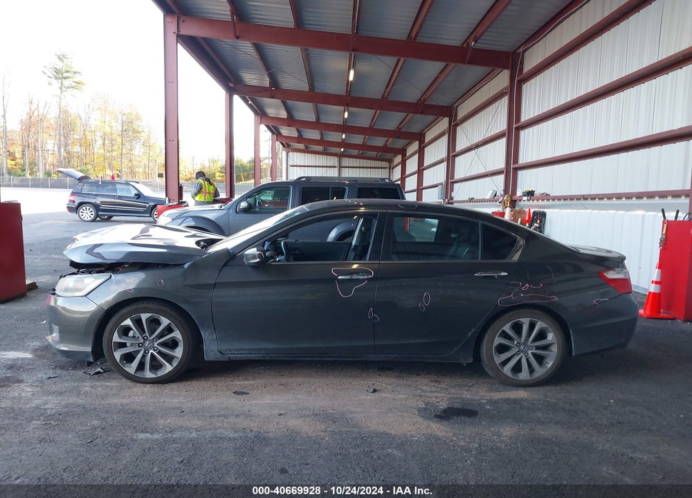 2015 HONDA ACCORD SPORT VIN: 1HGCR2F56FA071970