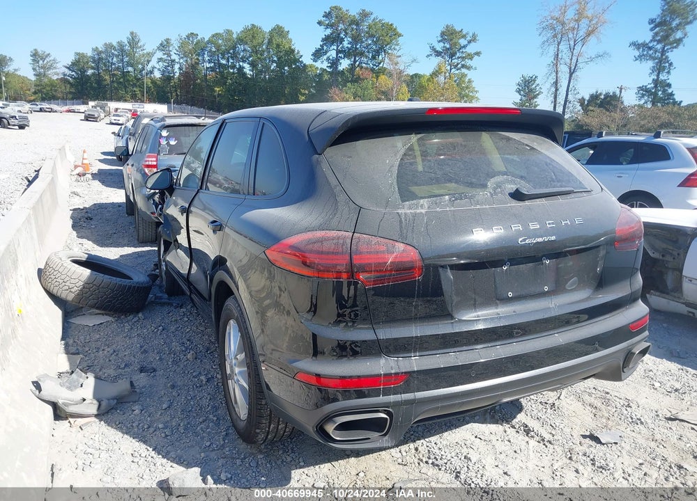 2016 PORSCHE CAYENNE VIN: WP1AA2A2XGKA09072