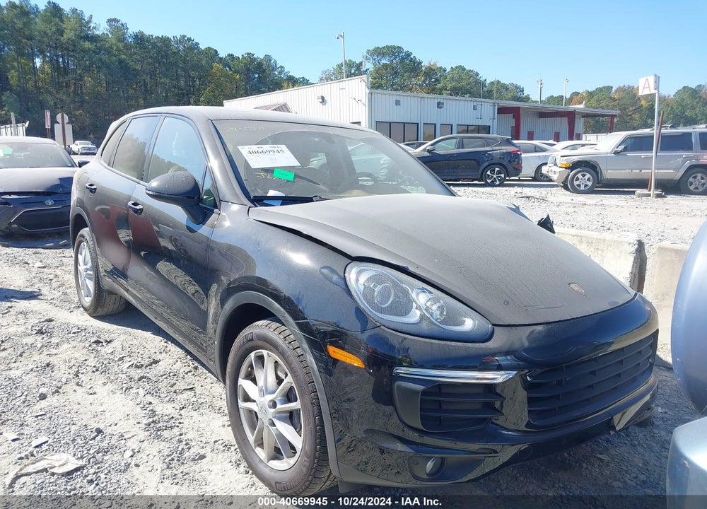 2016 PORSCHE CAYENNE VIN: WP1AA2A2XGKA09072