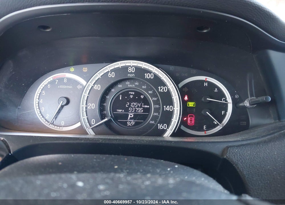 2016 HONDA ACCORD LX VIN: 1HGCR2F33GA194027