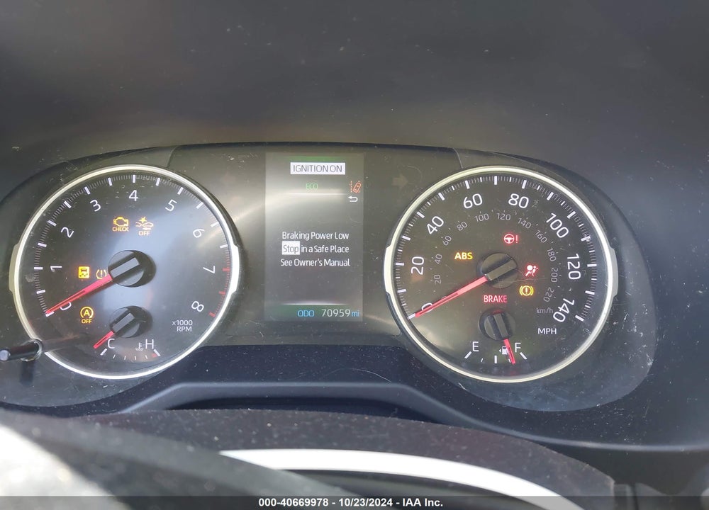 2021 TOYOTA RAV4 XLE VIN: 2T3W1RFV1MW147119