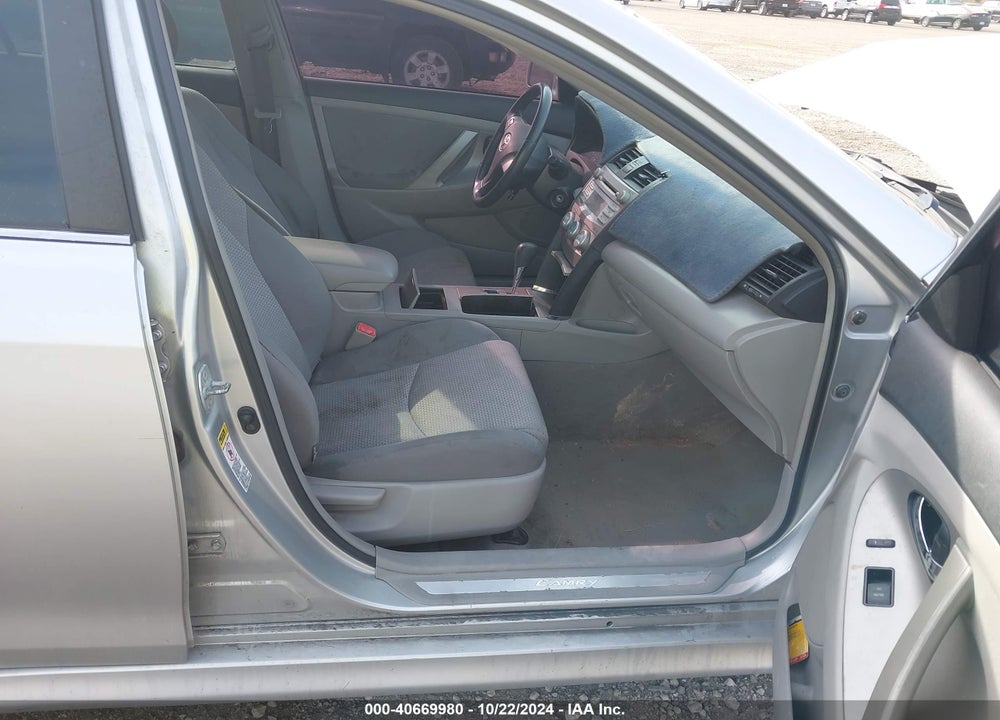 2010 TOYOTA CAMRY SE VIN: 4T1BF3EK6AU506747