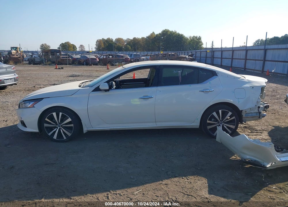 2021 NISSAN ALTIMA PLATINUM INTELLIGENT AWD VIN: 1N4BL4FW2MN317506