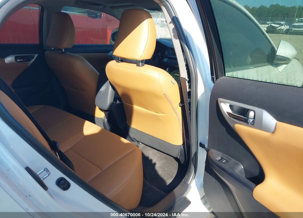 2011 LEXUS CT 200H PREMIUM VIN: JTHKD5BH0B2046270