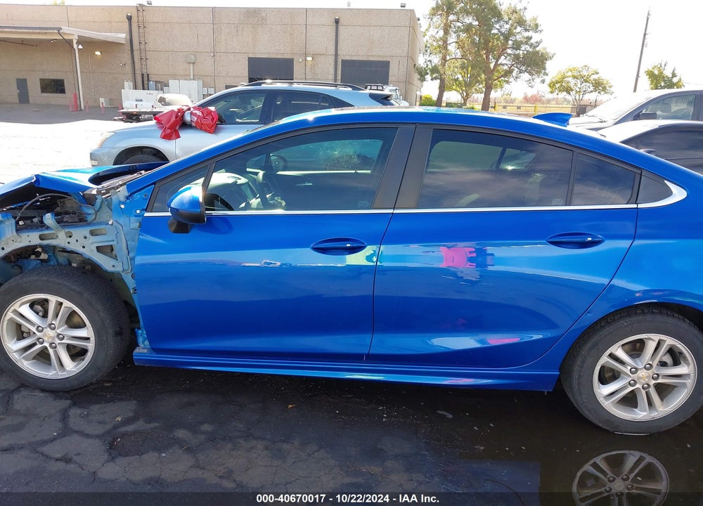 2018 CHEVROLET CRUZE LT AUTO VIN: 1G1BE5SM8J7141911